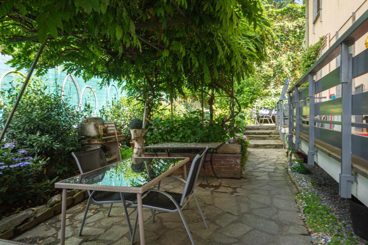 B&B In Riva Al Lago Avigliana Ngoại thất bức ảnh