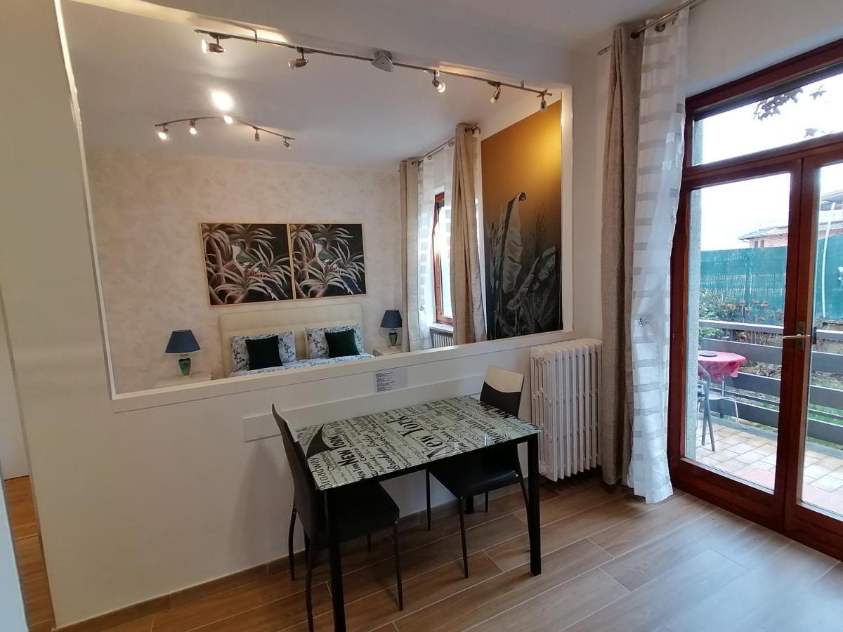 B&B In Riva Al Lago Avigliana Ngoại thất bức ảnh